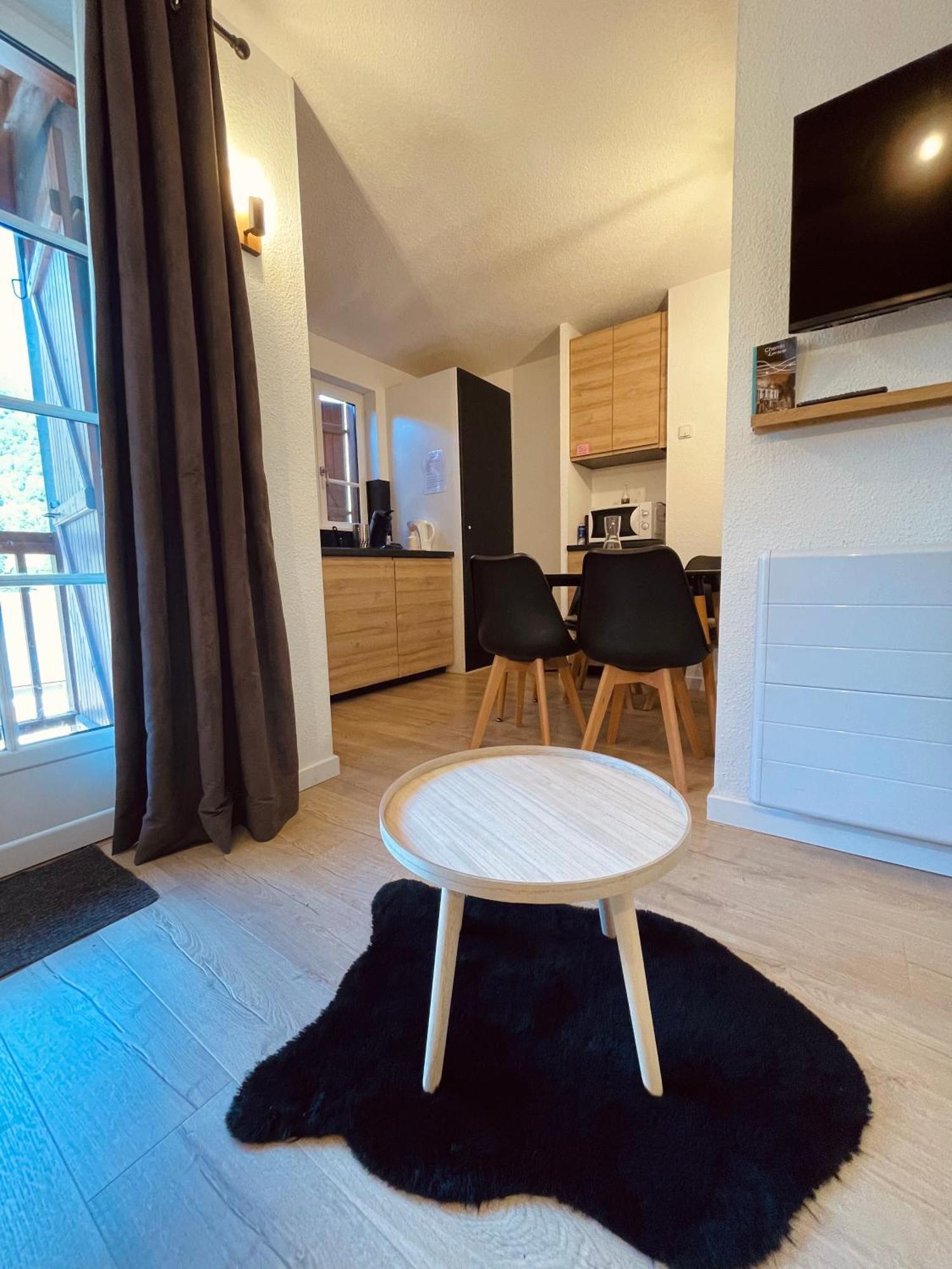 "La Cle Doree" Appartement Balcon Ensoleille Vue Montagne Wifi Cauterets Ngoại thất bức ảnh